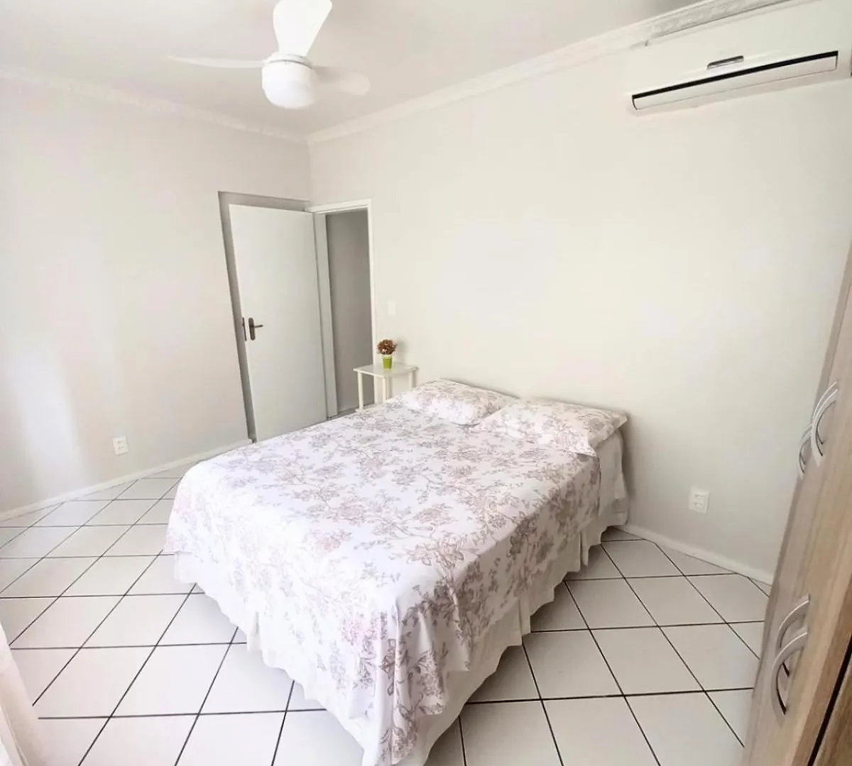 Ferienwohnung Apto 2 Quartos, Pertissimo Da Beira-Mar E Ponte Hl Florianópolis